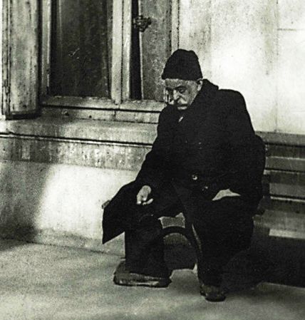 photo of Mr. Gurdjieff giving lecture